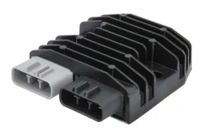 Jännitteensäädin WSM 004-221-01